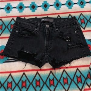 levi shorts